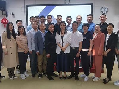 前期標識總經(jīng)理何洪亮：榮獲河南牛商學習部部長